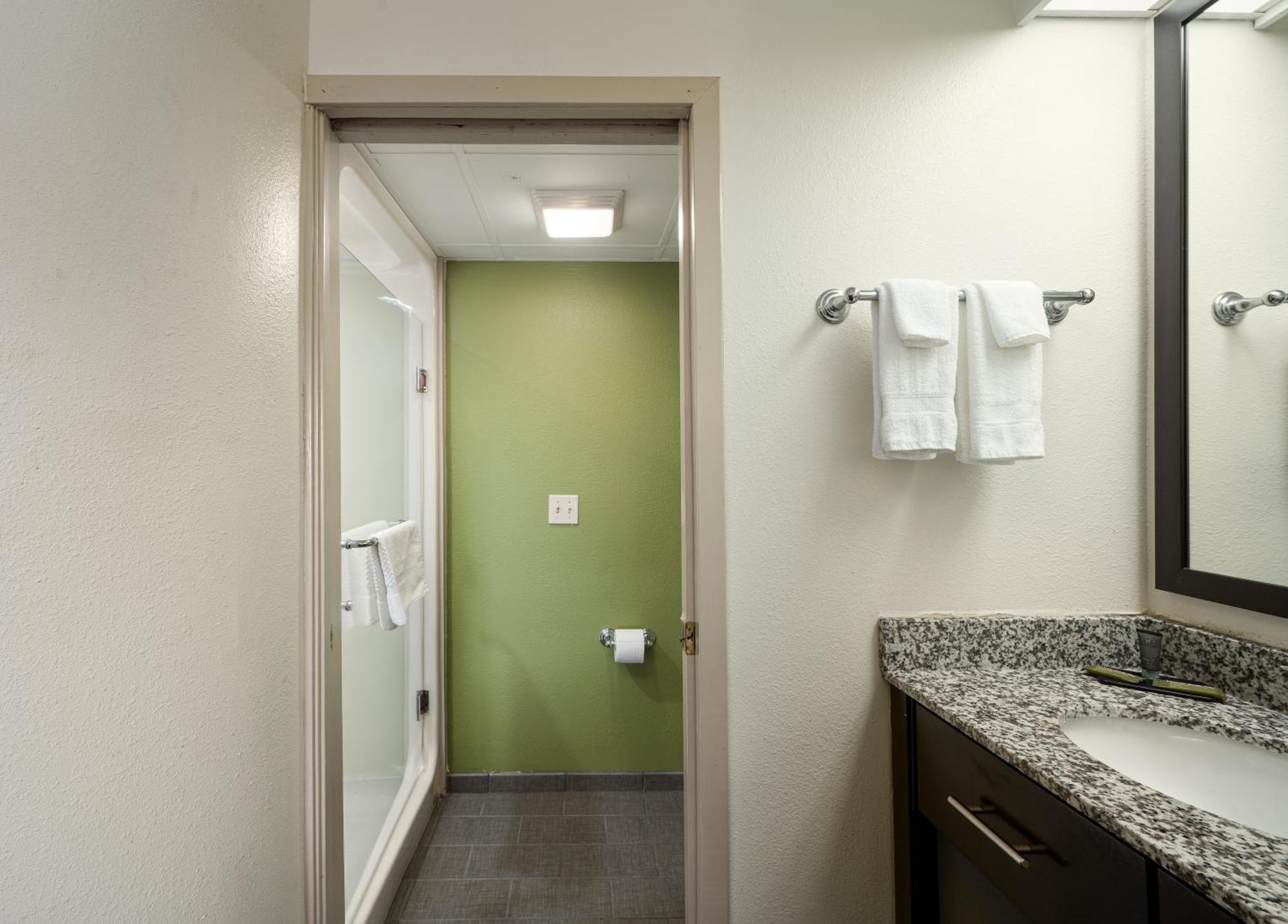 Surestay By Best Western Summerville Flowertown Exterior foto